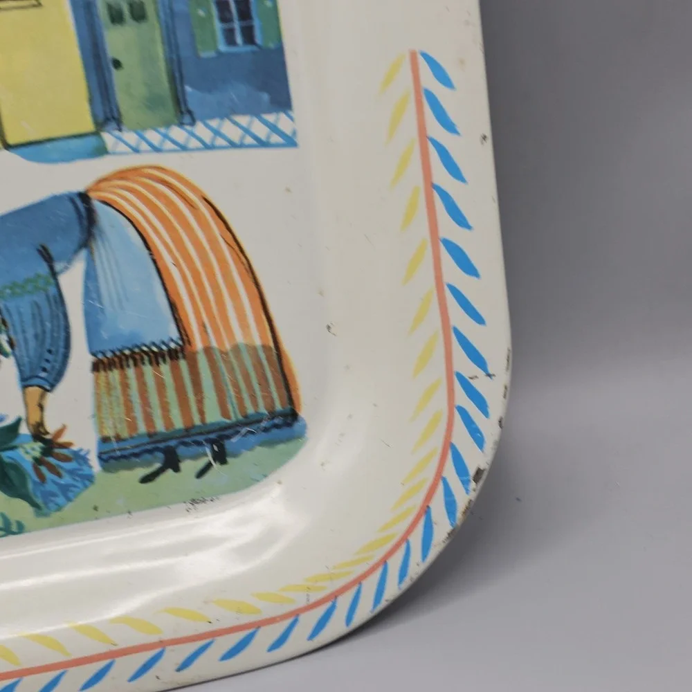 Vintage 60s Metal Tin TV Tray Costal Gardening Cottagecore Village Folkart